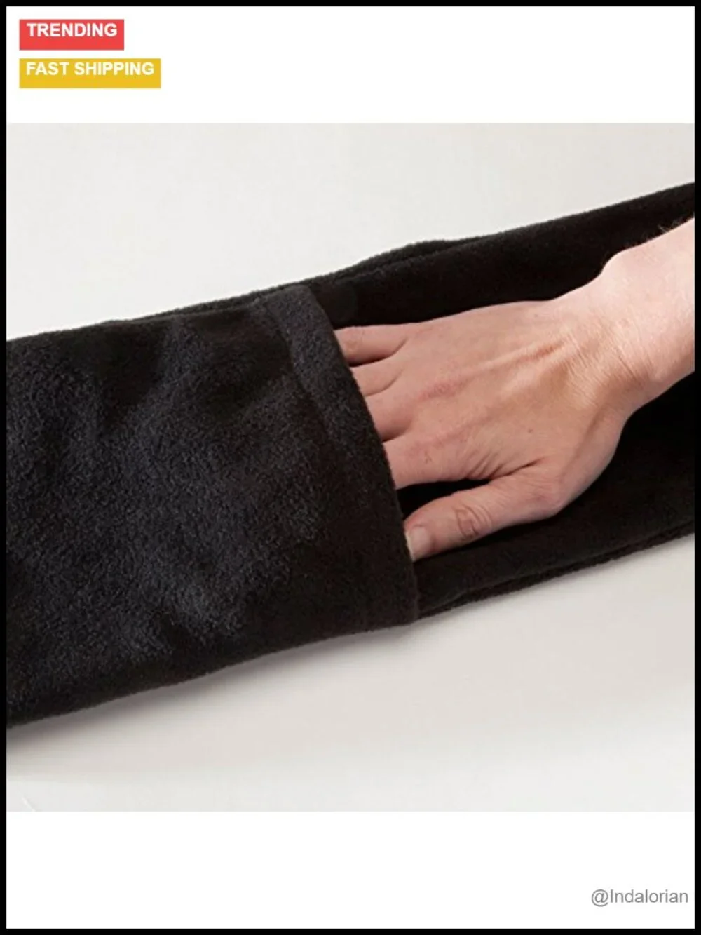 Micro Fleece Battery-Operated Heated Scarf with Pockets
